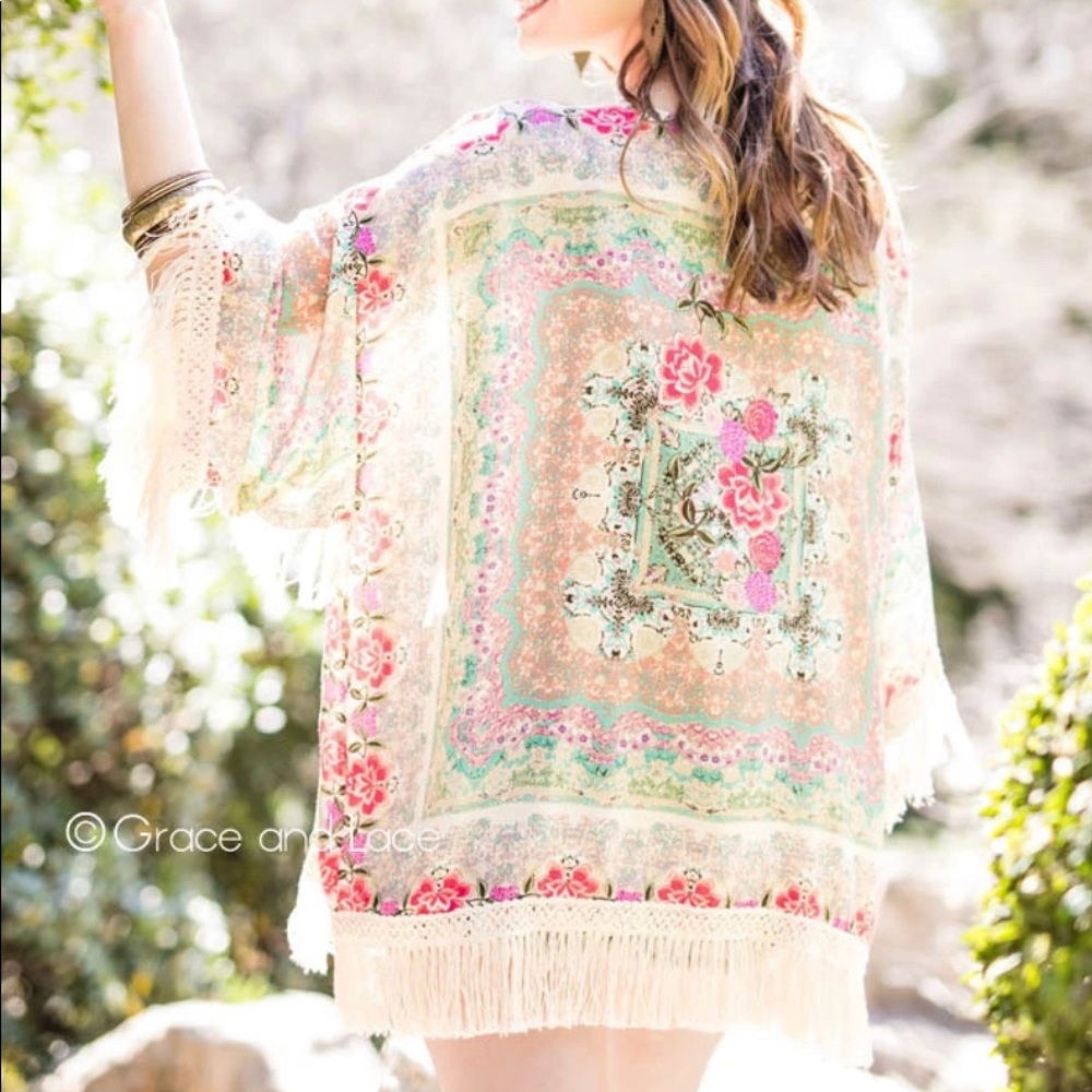 Grace & Lace Vintage Rose Kimono | One Size